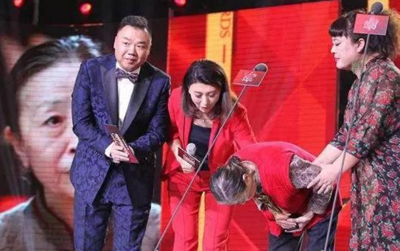 中国获奖最多的女演员，迈向影视界巅峰的学习之路