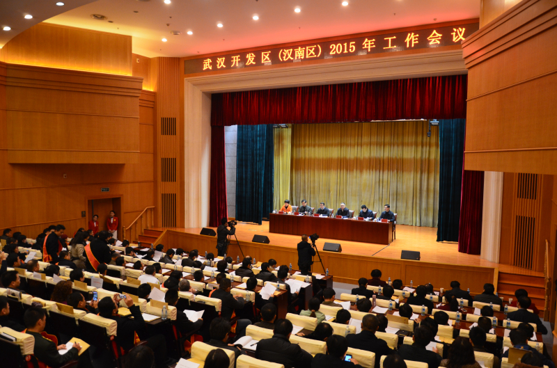 最准一码一肖100%凤凰网,综合计划评估_零障碍版2.701