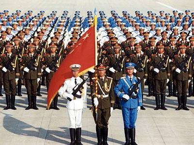 国庆阅兵展现大国风采与国防力量，最新阅兵盛典瞩目全球